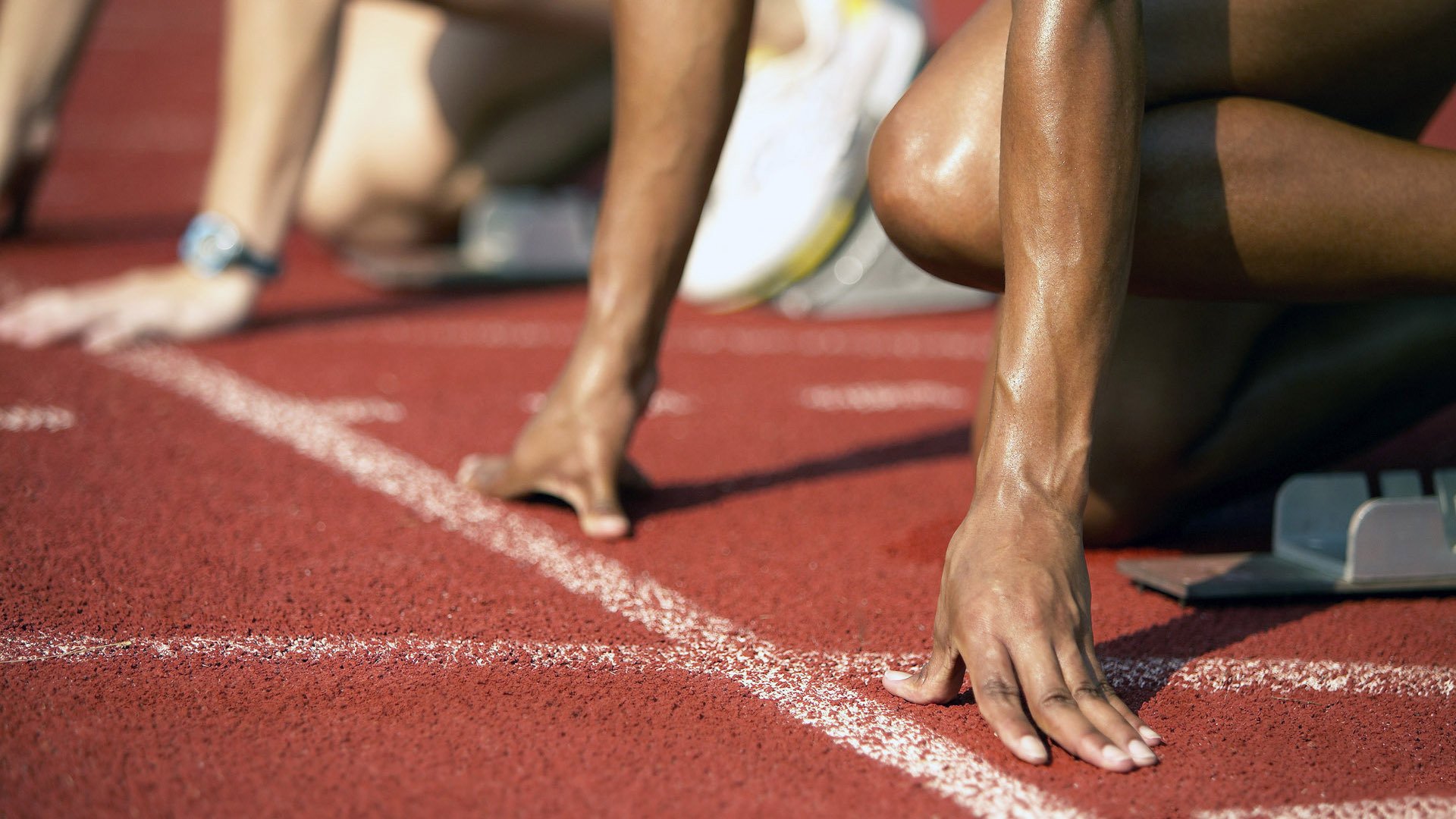 世界杯之夜，乔治的持续杀伤与足球的暴力美学