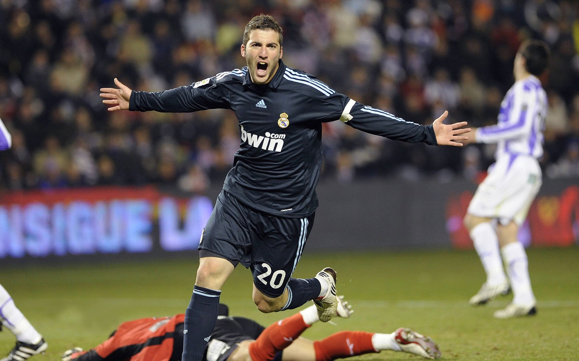 英格拉姆的觉醒,独行侠如何以唯一的方式淘汰太阳